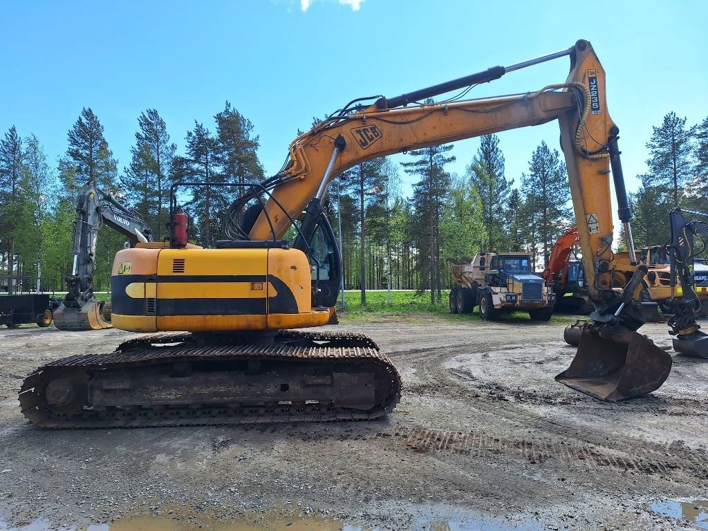 JCB JZ235LC KALLISTAJALLA - Crawler excavator: picture 4 JCB JZ235LC KALLISTAJALLA - Crawler excavator: picture 4