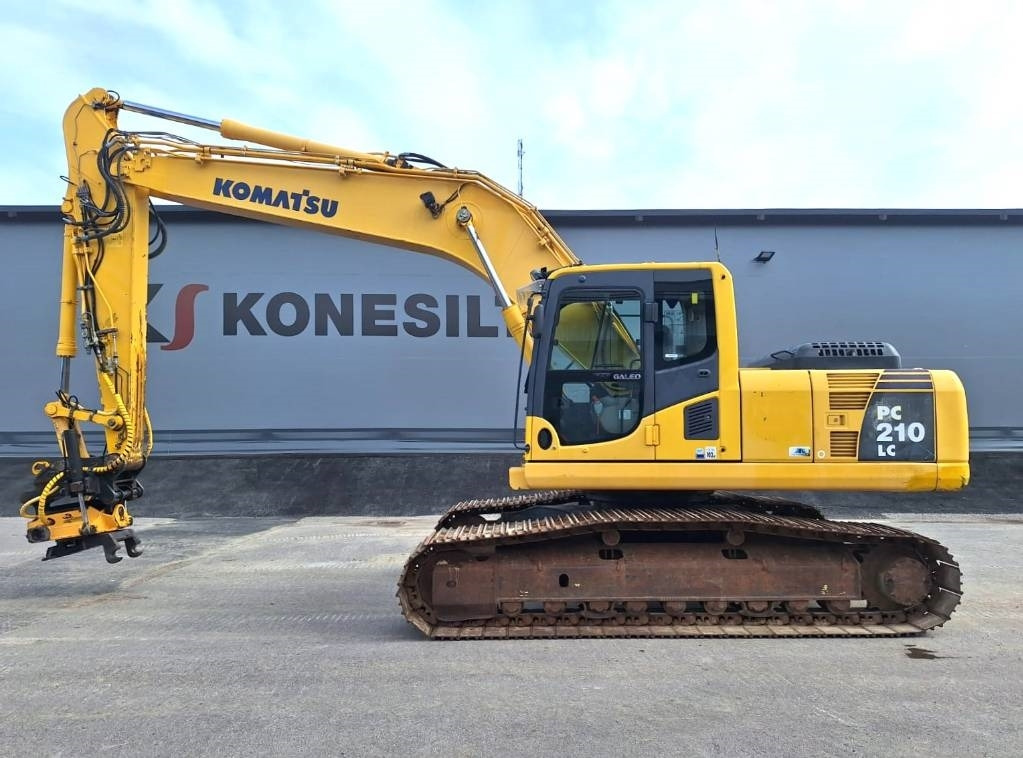 Komatsu MYYTY! SOLD! PC210LC-8 PYÖRITTÄJÄLLÄ - Crawler excavator: picture 1 Komatsu MYYTY! SOLD! PC210LC-8 PYÖRITTÄJÄLLÄ - Crawler excavator: picture 1