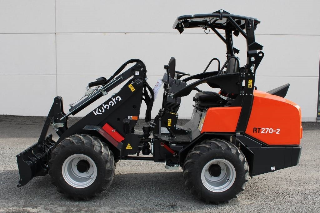 Kubota RT270-2 KATOKSELLA! UUSI - Compact loader: picture 1 Kubota RT270-2 KATOKSELLA! UUSI - Compact loader: picture 1