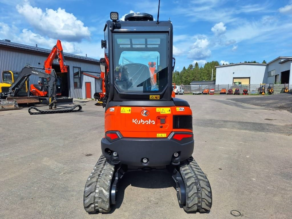 Kubota U27-4 DEMO ENGCONILLA  - Mini excavator: picture 3 Kubota U27-4 DEMO ENGCONILLA  - Mini excavator: picture 3