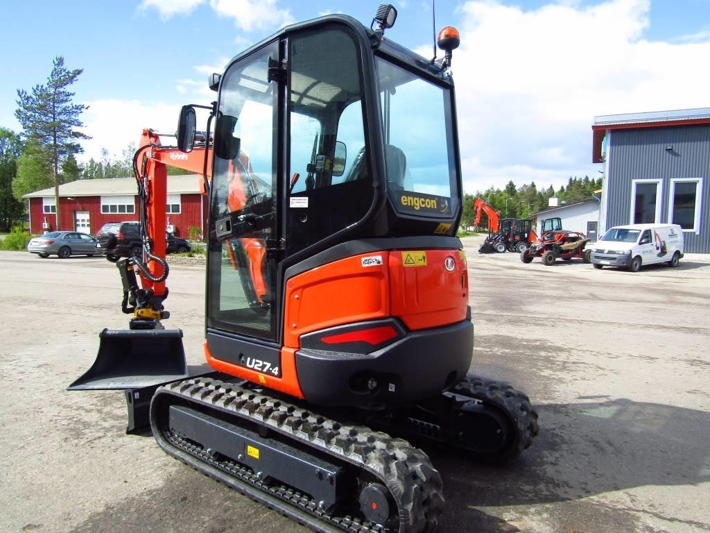 Kubota U27-4 UUSI, PYÖRITTÄJÄLLÄ  - Mini excavator: picture 2 Kubota U27-4 UUSI, PYÖRITTÄJÄLLÄ  - Mini excavator: picture 2