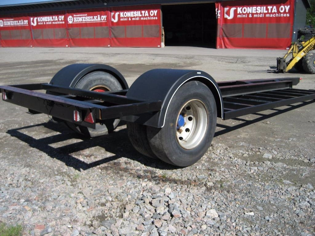 Traktorilavetti UUSI 1-akselinen 6-9tn koneille - Low loader trailer: picture 5 Traktorilavetti UUSI 1-akselinen 6-9tn koneille - Low loader trailer: picture 5