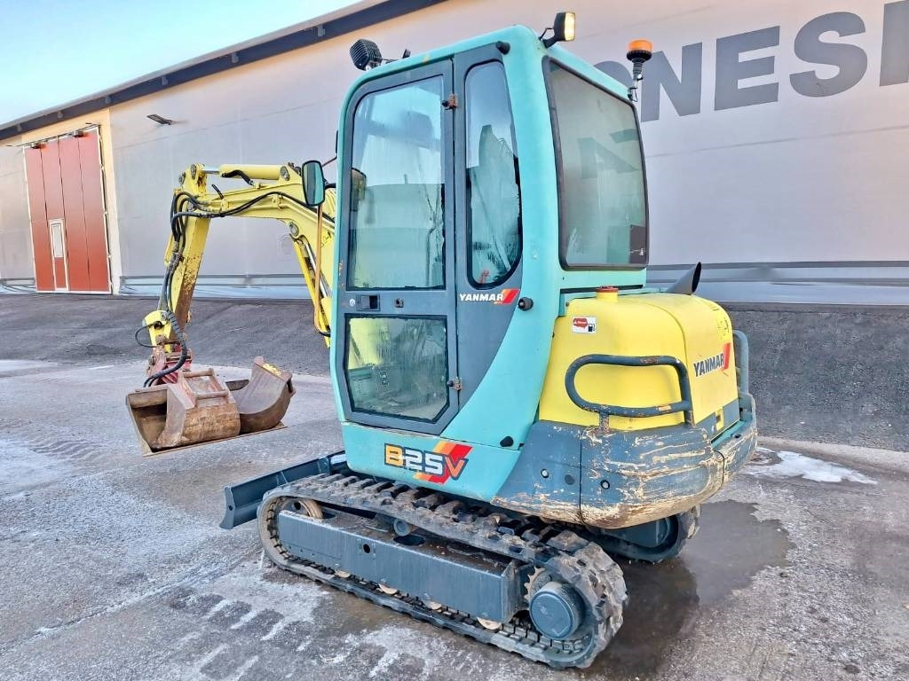 Yanmar B25V 3-KAUHAA - Mini excavator: picture 2 Yanmar B25V 3-KAUHAA - Mini excavator: picture 2