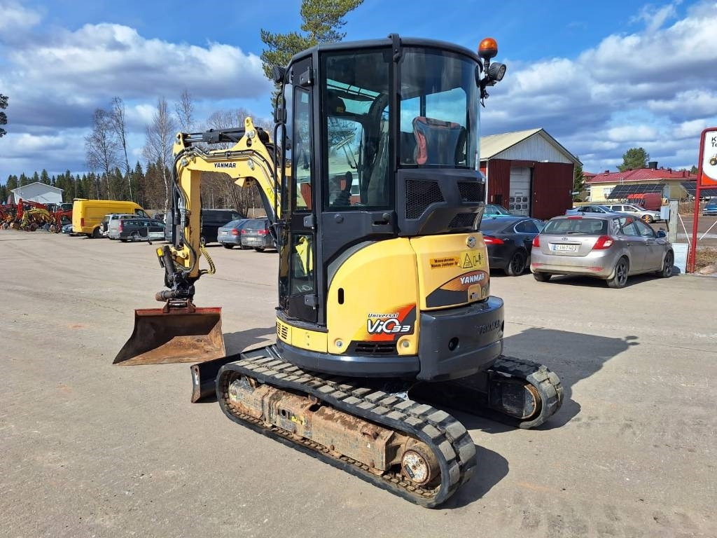 Yanmar ViO33-U PYÖRITTÄJÄLLÄ - Mini excavator: picture 2 Yanmar ViO33-U PYÖRITTÄJÄLLÄ - Mini excavator: picture 2