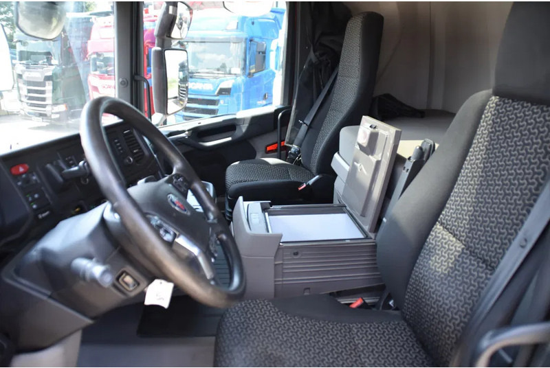 Scania R410 NGS 4x2NB XT - HYDRAULIC SYSTEM - FULL AIR - RETARDER - 603 TKM - ACC - PTO - MORE UNITS AVAILABLE - - Tractor unit: picture 5 Scania R410 NGS 4x2NB XT - HYDRAULIC SYSTEM - FULL AIR - RETARDER - 603 TKM - ACC - PTO - MORE UNITS AVAILABLE - - Tractor unit: picture 5