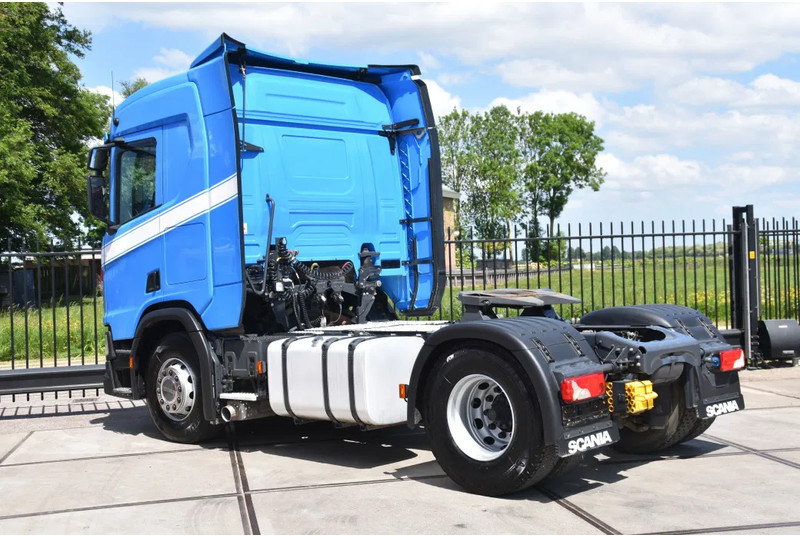 Scania R450 NGS 4x2 - RETARDER - 380 TKM - HYDRAULIC SYSTEM - ACC - NAVI - DIFF. LOCK - EXCELLENT CONDITION - - Tractor unit: picture 3 Scania R450 NGS 4x2 - RETARDER - 380 TKM - HYDRAULIC SYSTEM - ACC - NAVI - DIFF. LOCK - EXCELLENT CONDITION - - Tractor unit: picture 3