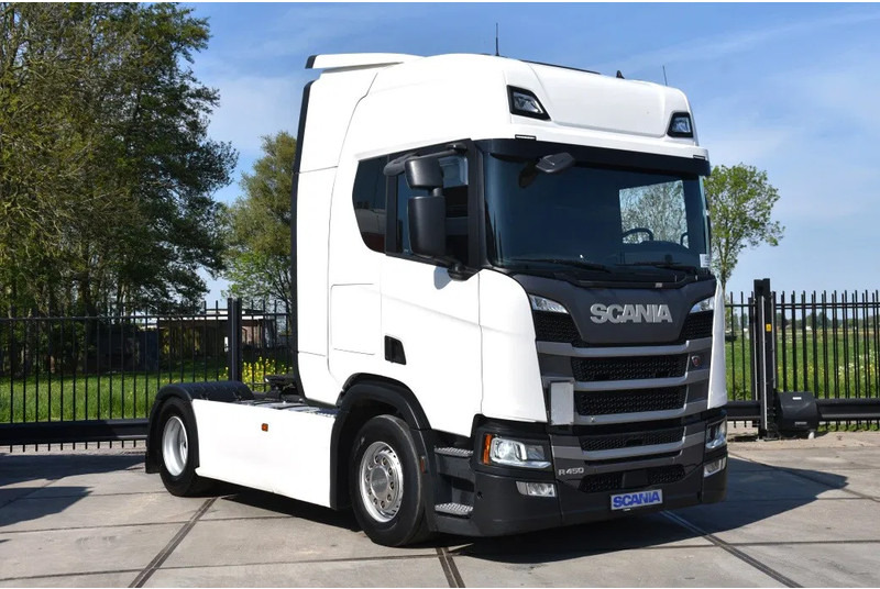Scania R450 NGS 4x2 - RETARDER - ACC - 667 TKM - PARK. AIRCO - 4 POINT AIRSUSP. REAR - 2 x FUEL TANKS - LED LIGHTS - - Tractor unit: picture 2 Scania R450 NGS 4x2 - RETARDER - ACC - 667 TKM - PARK. AIRCO - 4 POINT AIRSUSP. REAR - 2 x FUEL TANKS - LED LIGHTS - - Tractor unit: picture 2