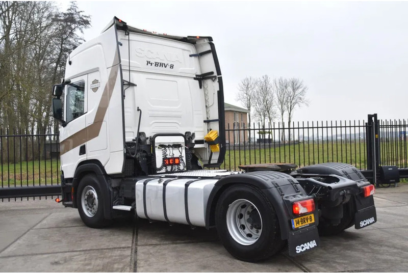 Scania R500 NGS 4x2 - RETARDER - 858 TKM - PARK. AIRCO - ACC - 2 x FUEL TANKS - GOOD CONDITION - - Tractor unit: picture 3 Scania R500 NGS 4x2 - RETARDER - 858 TKM - PARK. AIRCO - ACC - 2 x FUEL TANKS - GOOD CONDITION - - Tractor unit: picture 3