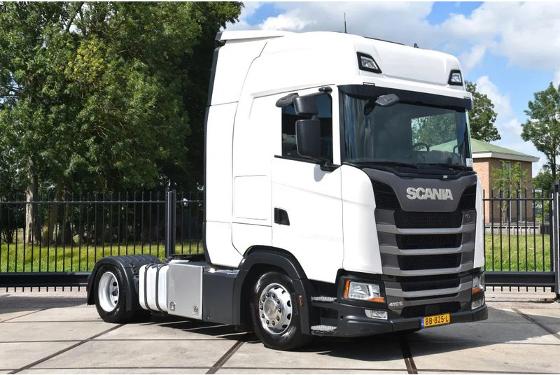 Scania S410 NGS 4x2EB MEGA 98 cm or 104 cm driving height - RETARDER - 649 TKM - FULL AIR - PARK. AIRCO - LEATHER SEATS - 2 x FUEL TANK - Tractor unit: picture 2 Scania S410 NGS 4x2EB MEGA 98 cm or 104 cm driving height - RETARDER - 649 TKM - FULL AIR - PARK. AIRCO - LEATHER SEATS - 2 x FUEL TANK - Tractor unit: picture 2