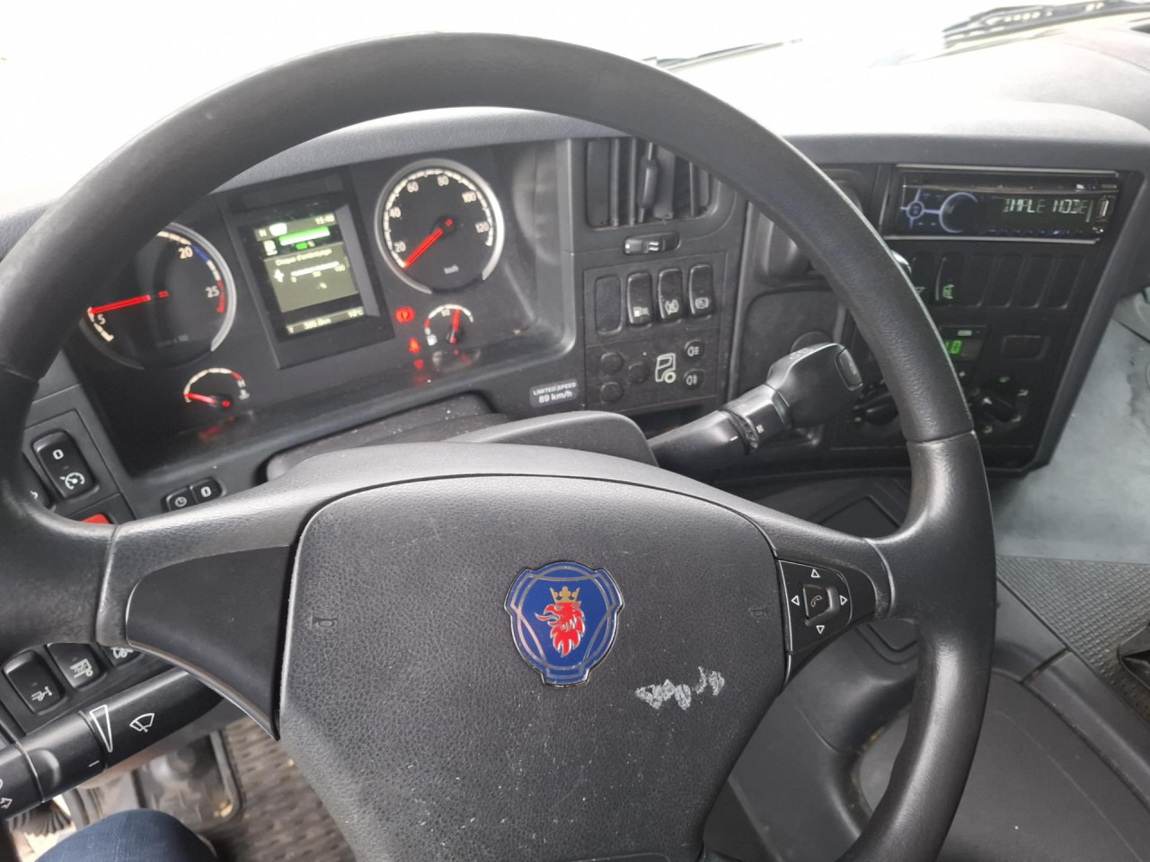 SCANIA P 250 DB4x2MLA - Cab chassis truck: picture 4 SCANIA P 250 DB4x2MLA - Cab chassis truck: picture 4