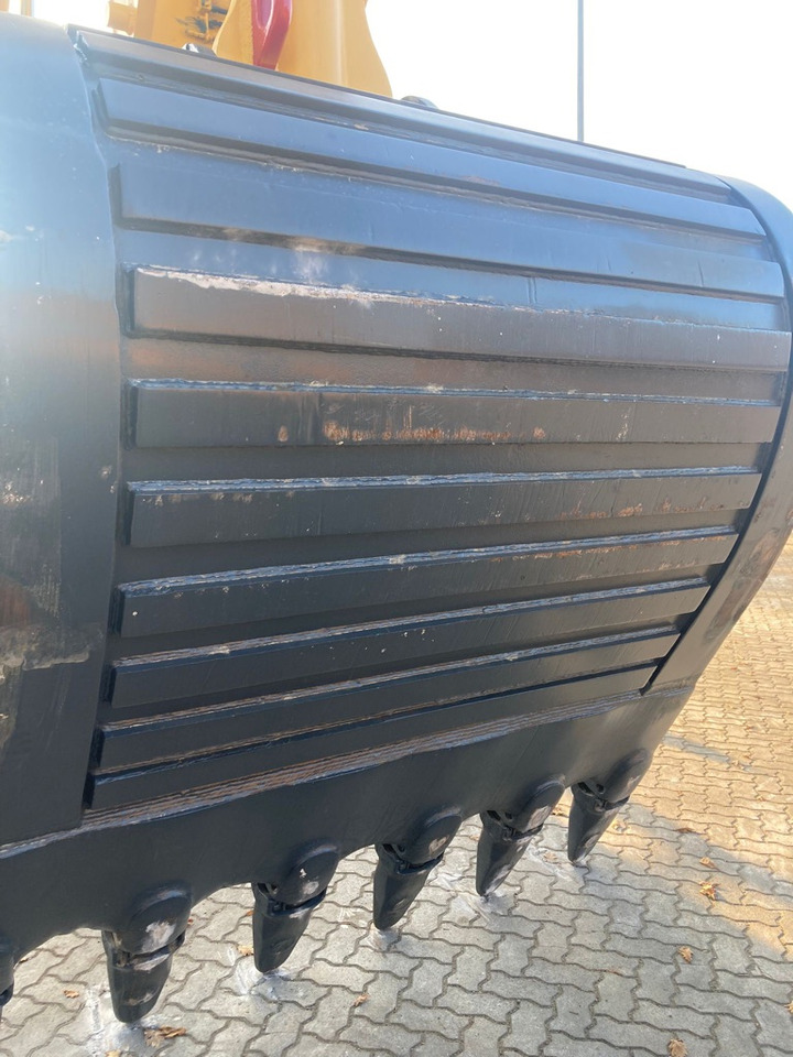 Leasing of KOMATSU PC1250-7 KOMATSU PC1250-7: picture 13