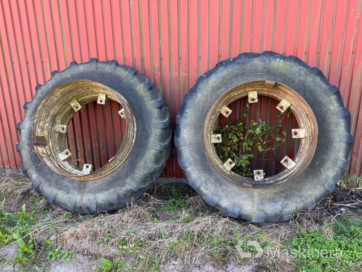 Allicane 18,4-38/15-38 2 st traktordäck dubbelmontage Alliance 18,4-38/15-38 - Tire for Farm tractor: picture 1 Allicane 18,4-38/15-38 2 st traktordäck dubbelmontage Alliance 18,4-38/15-38 - Tire for Farm tractor: picture 1