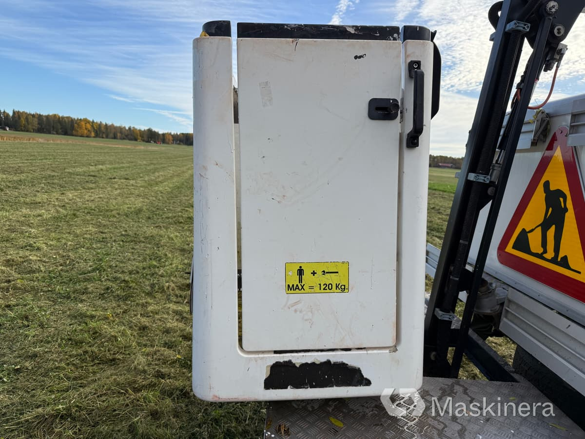 Leasing of  Arbetsbil Ford Ranger med Versalift Arbetsbil Ford Ranger med Versalift: picture 44