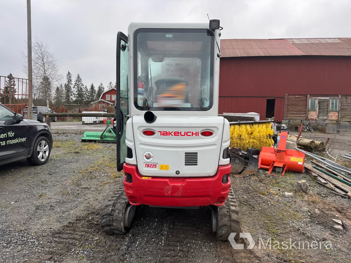 Grävmaskin Takeuchi TB225 - Crawler excavator: picture 5 Grävmaskin Takeuchi TB225 - Crawler excavator: picture 5
