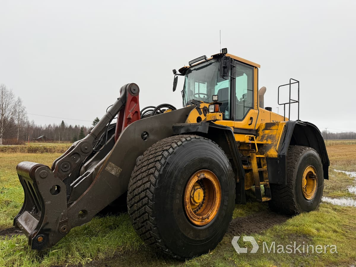 Hjullastare Volvo L220F - Wheel loader: picture 1 Hjullastare Volvo L220F - Wheel loader: picture 1