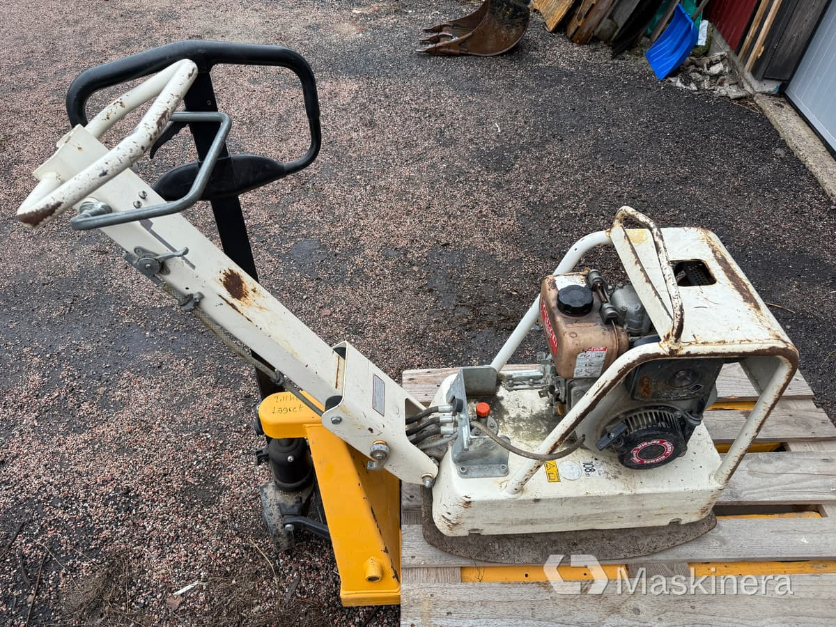 Markvibrator Swepac FB 145 - Vibratory plate: picture 1 Markvibrator Swepac FB 145 - Vibratory plate: picture 1