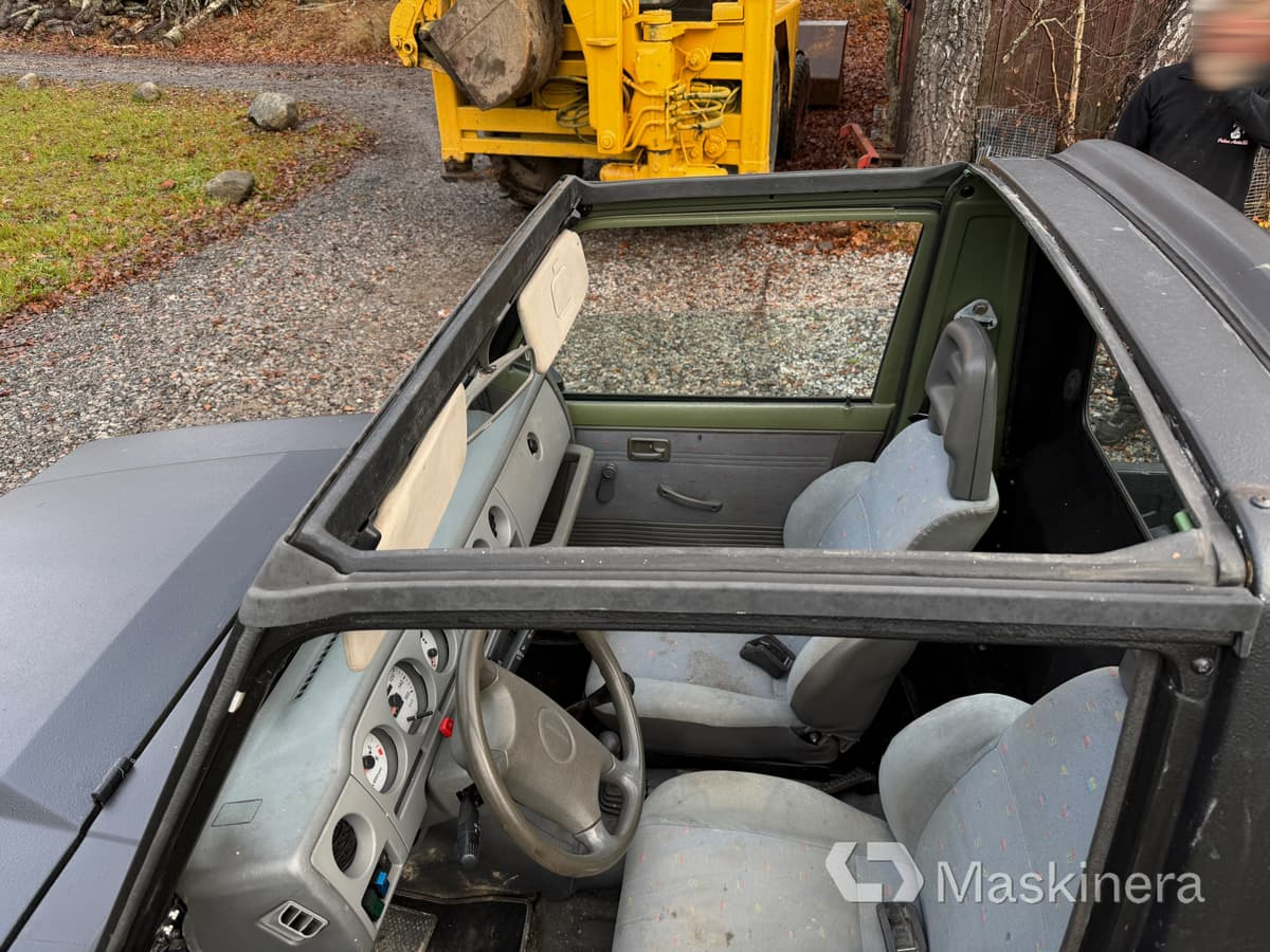 Small van Pickup Suzuki Samurai 1.9TD 4WD: picture 41 Small van Pickup Suzuki Samurai 1.9TD 4WD: picture 41