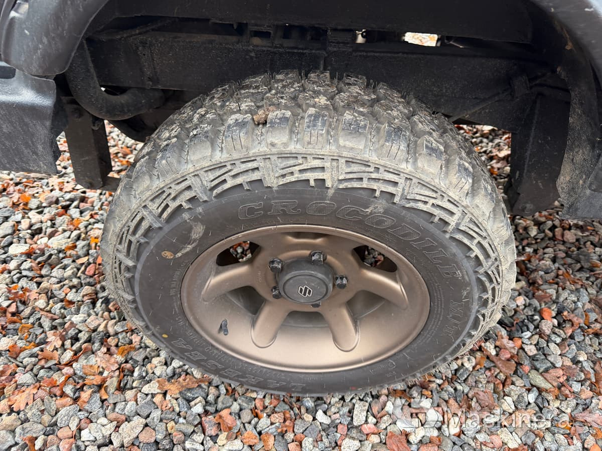 Small van Pickup Suzuki Samurai 1.9TD 4WD: picture 19 Small van Pickup Suzuki Samurai 1.9TD 4WD: picture 19