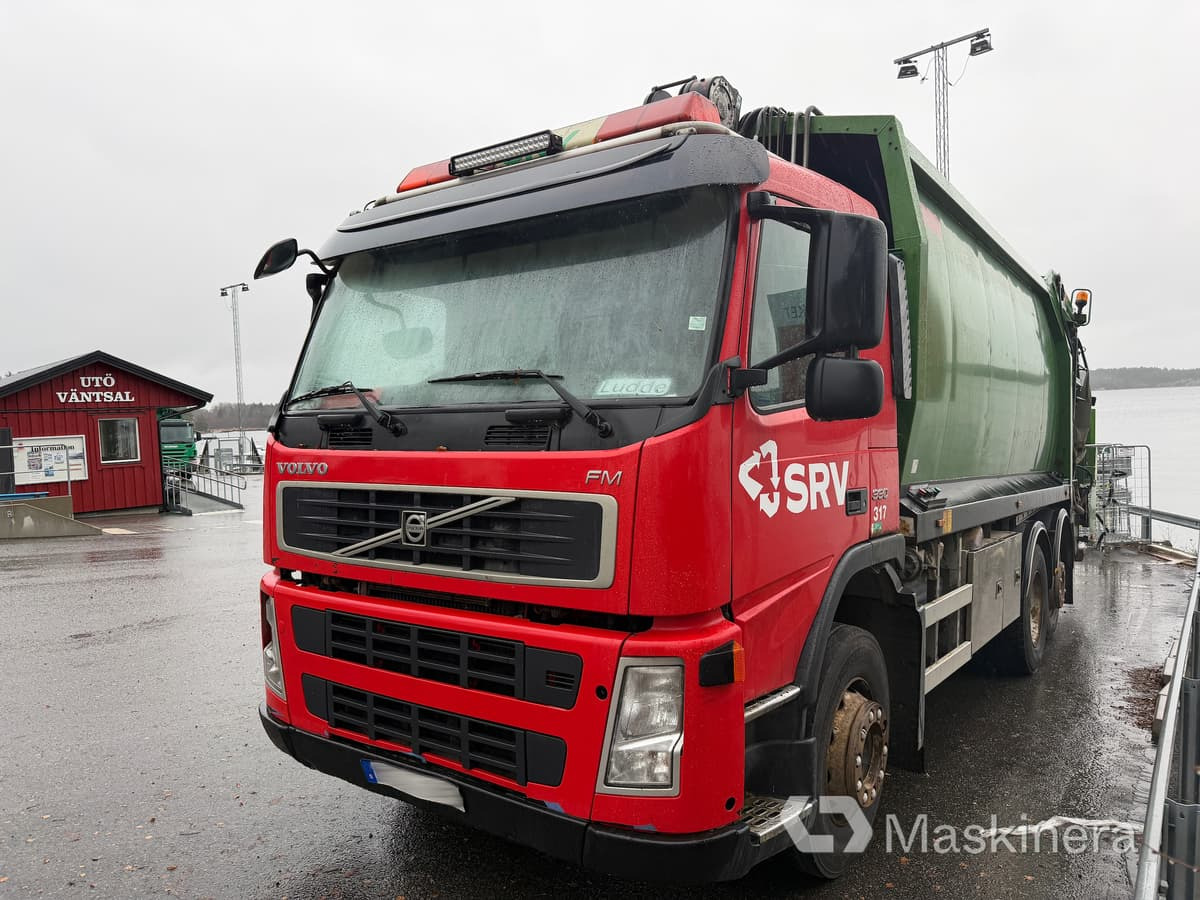 Sopbil Volvo FM 330 6x2 - Garbage truck: picture 1 Sopbil Volvo FM 330 6x2 - Garbage truck: picture 1