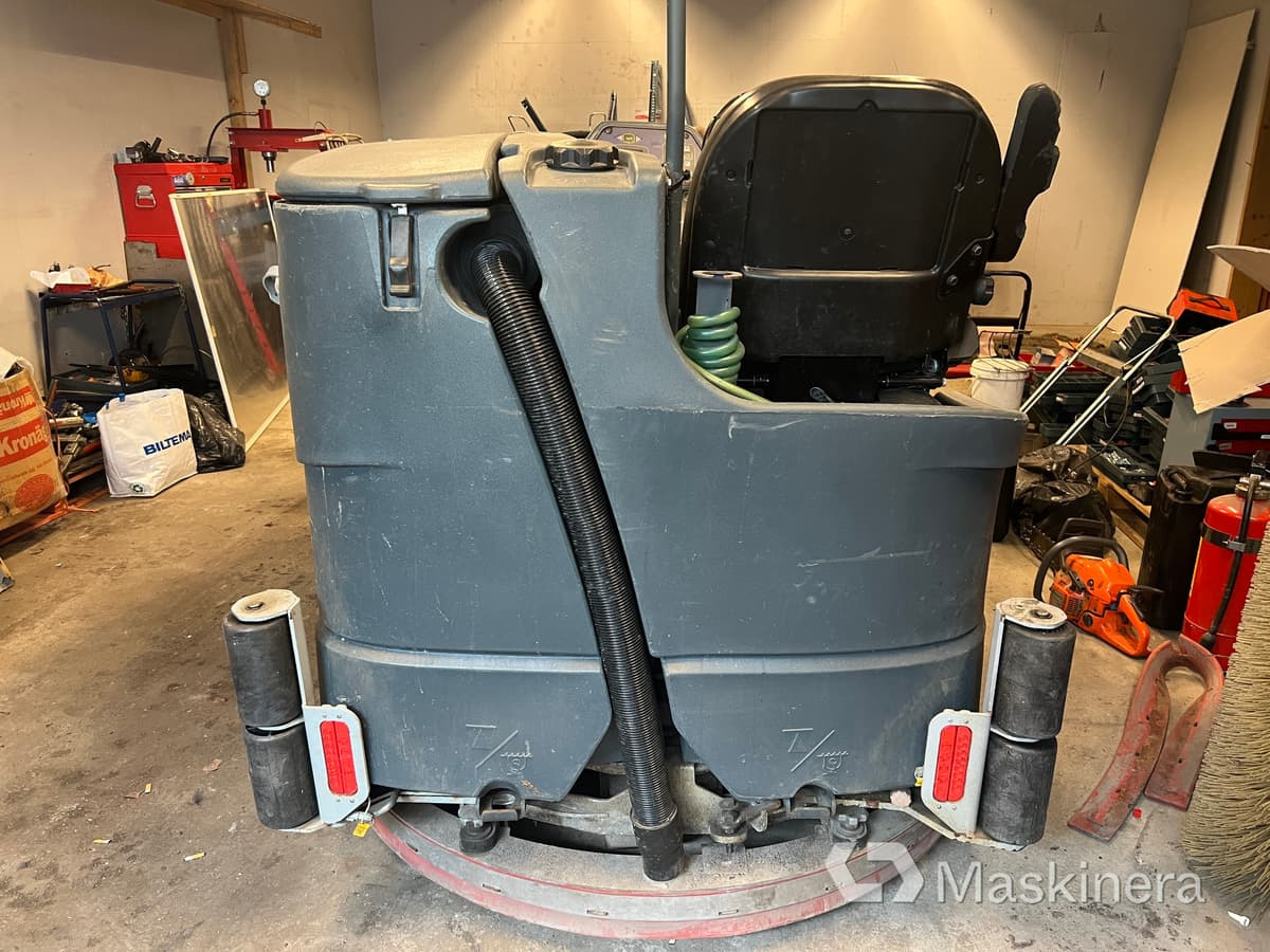 Sopskurmaskin Nilfisk Hybrid CS7010 1200D - Road sweeper: picture 5 Sopskurmaskin Nilfisk Hybrid CS7010 1200D - Road sweeper: picture 5