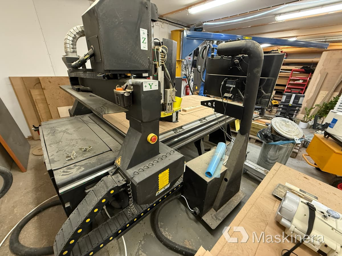 TigerTec CNC router TR408 AD - CNC machining center: picture 3 TigerTec CNC router TR408 AD - CNC machining center: picture 3