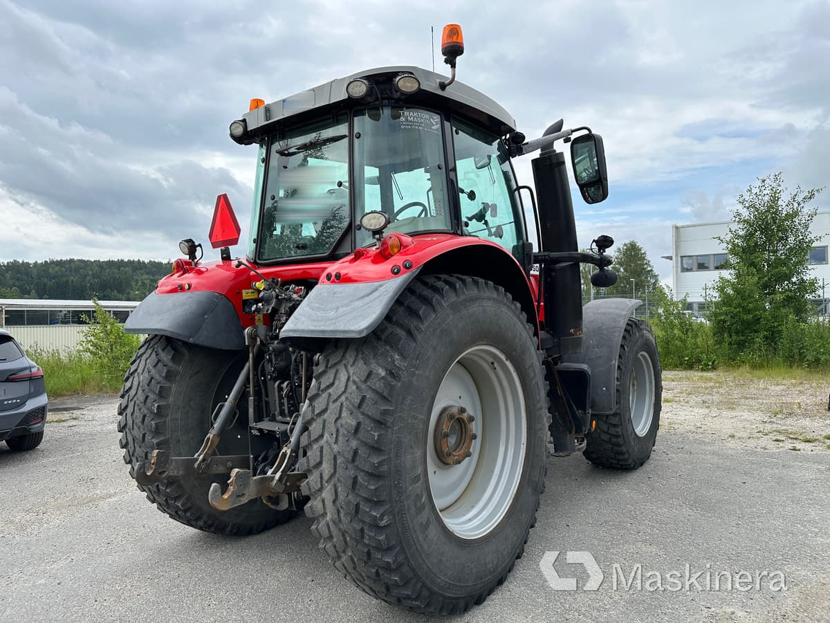 Traktor Massey Fergusson MF 6715 S + Bigab 10-14 G2 - Farm tractor: picture 5 Traktor Massey Fergusson MF 6715 S + Bigab 10-14 G2 - Farm tractor: picture 5