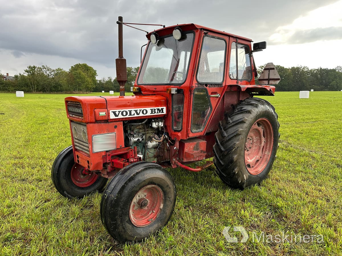 Traktor Volvo BM T 500 - Farm tractor: picture 1 Traktor Volvo BM T 500 - Farm tractor: picture 1