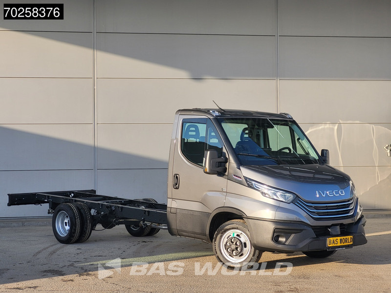 Iveco Daily 35C21 Automaat 410WB Chassis Cabine LED Navi ACC Fahrgestell Airco - Commercial vehicle: picture 3 Iveco Daily 35C21 Automaat 410WB Chassis Cabine LED Navi ACC Fahrgestell Airco - Commercial vehicle: picture 3