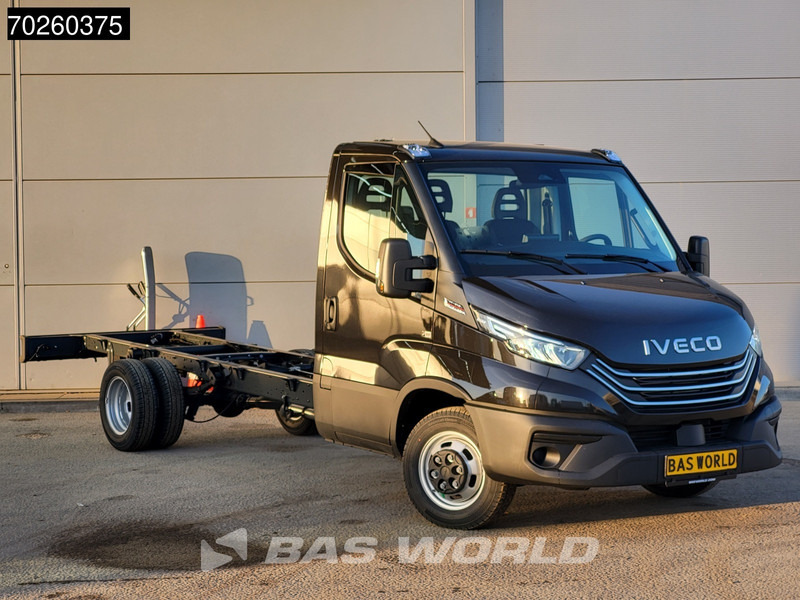 Iveco Daily 35C21 Automaat 410wb Dubbellucht 2025model Chassis Cabine ACC Fahrgestell Airco - Commercial vehicle: picture 3 Iveco Daily 35C21 Automaat 410wb Dubbellucht 2025model Chassis Cabine ACC Fahrgestell Airco - Commercial vehicle: picture 3