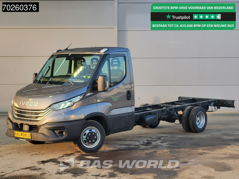 Iveco Daily 35C21 Automaat 410wb Dubbellucht 2025model Chassis Cabine ACC Fahrgestell Airco - Commercial vehicle: picture 1 Iveco Daily 35C21 Automaat 410wb Dubbellucht 2025model Chassis Cabine ACC Fahrgestell Airco - Commercial vehicle: picture 1