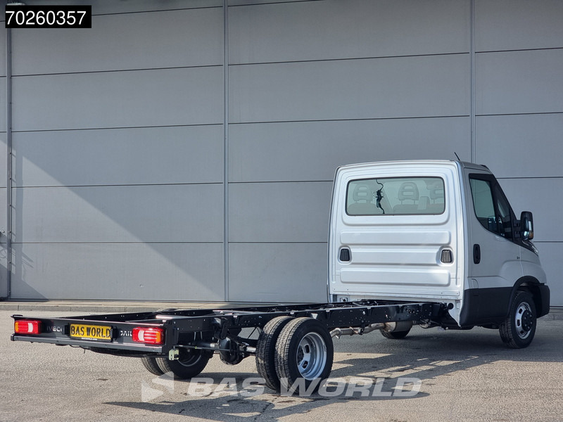 Iveco Daily 35C21 Automaat 410wb Dubbellucht 2025model Chassis Cabine ACC Fahrgestell Airco - Commercial vehicle: picture 5 Iveco Daily 35C21 Automaat 410wb Dubbellucht 2025model Chassis Cabine ACC Fahrgestell Airco - Commercial vehicle: picture 5