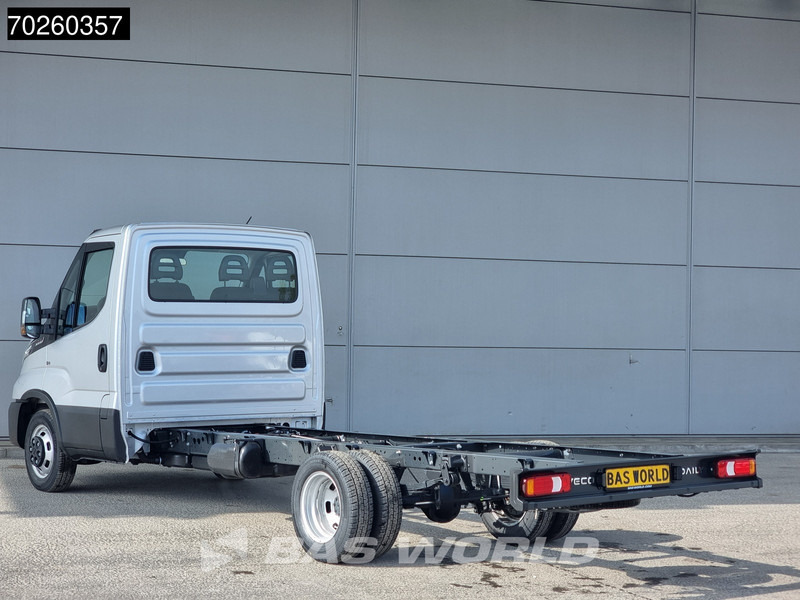 Iveco Daily 35C21 Automaat 410wb Dubbellucht 2025model Chassis Cabine ACC Fahrgestell Airco - Commercial vehicle: picture 2 Iveco Daily 35C21 Automaat 410wb Dubbellucht 2025model Chassis Cabine ACC Fahrgestell Airco - Commercial vehicle: picture 2