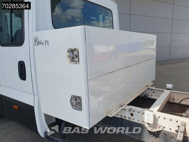 Iveco Daily 35C16 3.0L Open Laadbak met Kist Dubbel Cabine Dubbellucht 3,5t Trekhaak Airco Cruise Euro6 Pritsche Pickup Open Box 2m3 Airco T - Open body delivery van: picture 3 Iveco Daily 35C16 3.0L Open Laadbak met Kist Dubbel Cabine Dubbellucht 3,5t Trekhaak Airco Cruise Euro6 Pritsche Pickup Open Box 2m3 Airco T - Open body delivery van: picture 3