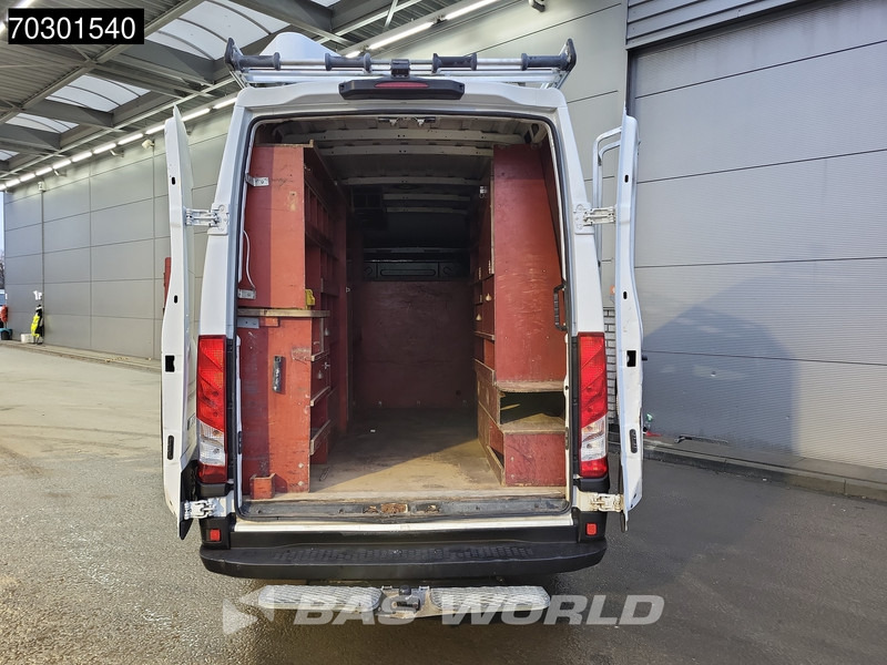 Iveco Daily 35C21 3.0L Dubbellucht 3,5t Trekhaak 210PK L2H2 Airco Cruise Camera Imperiaal Werkplaatsinrichting Euro6 L2 Airco Trekhaak Cruis - Panel van: picture 3 Iveco Daily 35C21 3.0L Dubbellucht 3,5t Trekhaak 210PK L2H2 Airco Cruise Camera Imperiaal Werkplaatsinrichting Euro6 L2 Airco Trekhaak Cruis - Panel van: picture 3