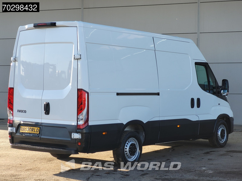 Iveco Daily 35S12 L2H2 3,5t Trekgewicht Airco Cruise Euro6 L2 Airco Cruise control - Panel van: picture 5 Iveco Daily 35S12 L2H2 3,5t Trekgewicht Airco Cruise Euro6 L2 Airco Cruise control - Panel van: picture 5
