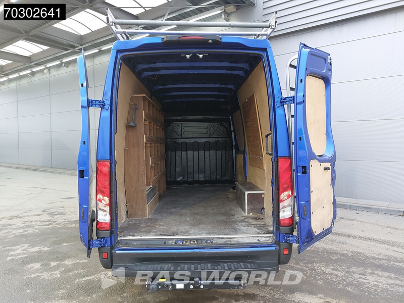 Panel van Iveco Daily 35S18 3.0L Automaat L2H2 3,5t Trekhaak 180PK Navi Airco Cruise Camera Parkeersensoren Imperiaal Velgen Euro6 L2 Airco Trekhaak C: picture 6