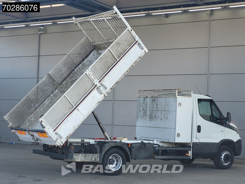 Iveco Daily 72C18 3.0L Kipper Dubbellucht 3,5t Trekhaak Airco Cruise Euro6 Tipper Benne Kieper 3m3 Airco Trekhaak Cruise control - Tipper van: picture 2 Iveco Daily 72C18 3.0L Kipper Dubbellucht 3,5t Trekhaak Airco Cruise Euro6 Tipper Benne Kieper 3m3 Airco Trekhaak Cruise control - Tipper van: picture 2