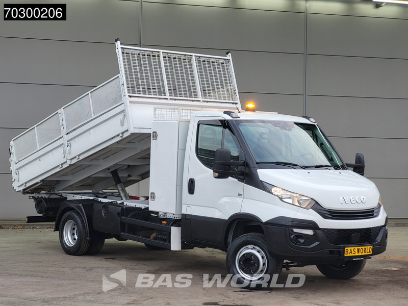 Iveco Daily 72C18 3.0L Kipper met Kist Dubbellucht 3,5t Trekhaak 180PK Airco Cruise Euro6 Kieper Tipper Benne Airco Trekhaak Cruise control - Tipper van: picture 3 Iveco Daily 72C18 3.0L Kipper met Kist Dubbellucht 3,5t Trekhaak 180PK Airco Cruise Euro6 Kieper Tipper Benne Airco Trekhaak Cruise control - Tipper van: picture 3