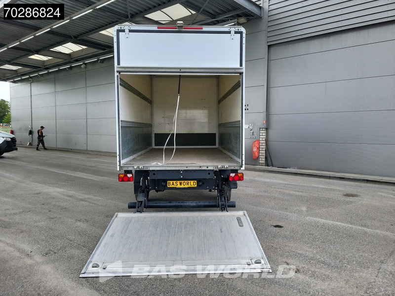 MAN TGE 3.140 Automaat Bakwagen Laadklep Airco Cruise Camera Euro6 Meubelbak Koffer 20m3 Airco Cruise control - Box van: picture 3 MAN TGE 3.140 Automaat Bakwagen Laadklep Airco Cruise Camera Euro6 Meubelbak Koffer 20m3 Airco Cruise control - Box van: picture 3