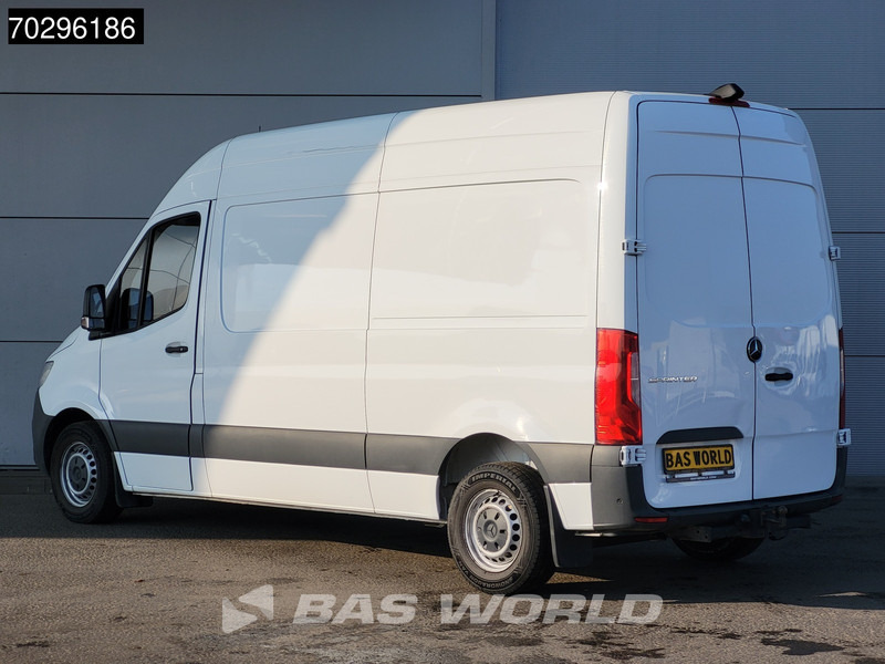 Mercedes-Benz Sprinter 314 CDI Automaat L2H2 Trekhaak Airco Cruise Camera Parkeersensoren MBUX CarPlay Standkachel Euro6 L2 Airco Trekhaak - Panel van: picture 2 Mercedes-Benz Sprinter 314 CDI Automaat L2H2 Trekhaak Airco Cruise Camera Parkeersensoren MBUX CarPlay Standkachel Euro6 L2 Airco Trekhaak - Panel van: picture 2