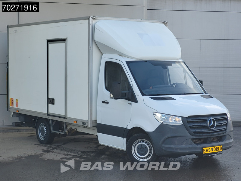 Mercedes-Benz Sprinter 314 CDI Automaat Laadklep Zijdeur Bakwagen Camera Airco Cruise Meubelbak Koffer Airco Cruise control - Box van: picture 5 Mercedes-Benz Sprinter 314 CDI Automaat Laadklep Zijdeur Bakwagen Camera Airco Cruise Meubelbak Koffer Airco Cruise control - Box van: picture 5