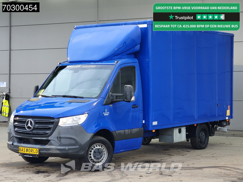 Mercedes-Benz Sprinter 314 CDI Laadklep Zijdeur Bakwagen Airco MBUX CarPlay Euro6 Meubelbak Koffer Airco - Box van: picture 1 Mercedes-Benz Sprinter 314 CDI Laadklep Zijdeur Bakwagen Airco MBUX CarPlay Euro6 Meubelbak Koffer Airco - Box van: picture 1