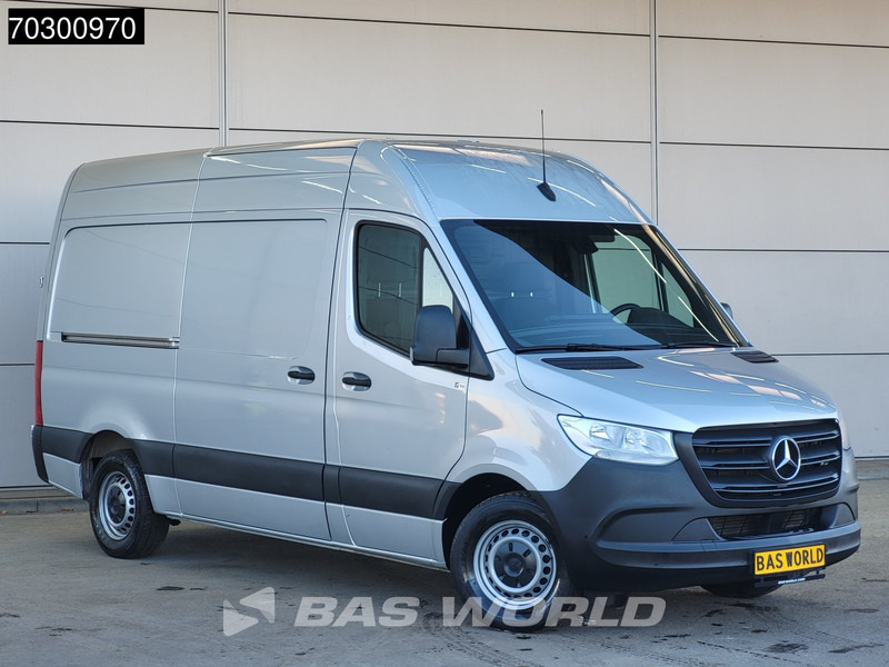 Mercedes-Benz Sprinter 315 CDI Automaat L2H2 150PK Airco Camera Parkeersensoren MBUX CarPlay Euro6 L2 Airco - Small van: picture 3 Mercedes-Benz Sprinter 315 CDI Automaat L2H2 150PK Airco Camera Parkeersensoren MBUX CarPlay Euro6 L2 Airco - Small van: picture 3