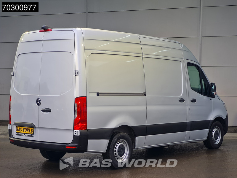 Mercedes-Benz Sprinter 315 CDI Automaat L2H2 150PK Airco Camera Parkeersensoren MBUX CarPlay Euro6 L2 Airco - Small van: picture 5 Mercedes-Benz Sprinter 315 CDI Automaat L2H2 150PK Airco Camera Parkeersensoren MBUX CarPlay Euro6 L2 Airco - Small van: picture 5