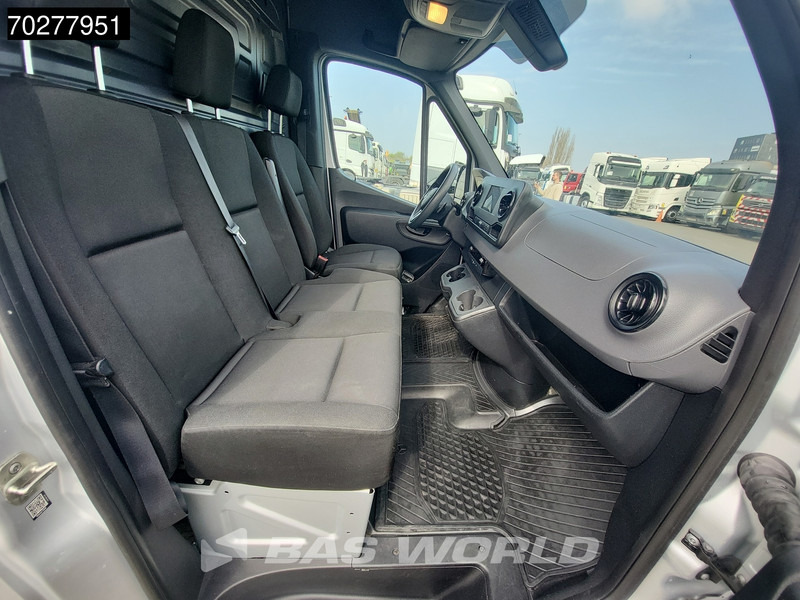 Small van Mercedes-Benz Sprinter 315 CDI Automaat RWD L2H2 Airco Camera MBUX L2 10m3 Airco: picture 12