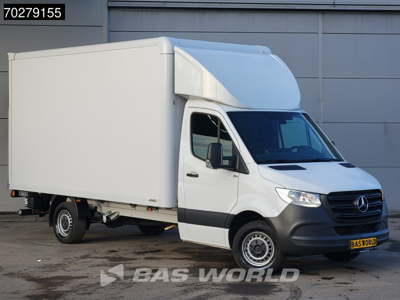 Mercedes-Benz Sprinter 317 CDI Automaat Bakwagen Laadklep Camera Airco Koffer Meubelbak 21m3 Airco - Box van: picture 5 Mercedes-Benz Sprinter 317 CDI Automaat Bakwagen Laadklep Camera Airco Koffer Meubelbak 21m3 Airco - Box van: picture 5