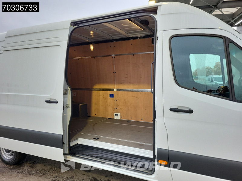 Panel van Mercedes-Benz Sprinter 317 CDI COMING SOON! Automaat 2025 Model L3H2 Airco Cruise Camera Parkeersensoren 10inch MBUX CarPlay Euro6 L3 Airco Cruise cont: picture 7