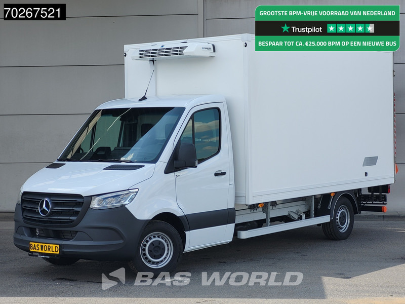 Mercedes-Benz Sprinter 317 CDI Koelwagen Vriezer Laadklep Thermo King V-200 MAX 230V Stekker LED Airco 10inch MBUX CarPlay Euro6 Koel Koeler Kühl Kühle - Refrigerated van: picture 1 Mercedes-Benz Sprinter 317 CDI Koelwagen Vriezer Laadklep Thermo King V-200 MAX 230V Stekker LED Airco 10inch MBUX CarPlay Euro6 Koel Koeler Kühl Kühle - Refrigerated van: picture 1