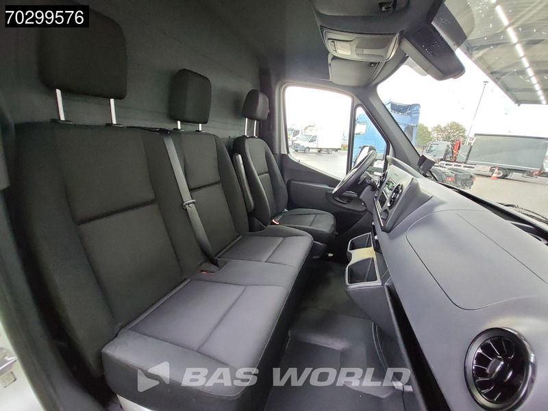 Leasing of Mercedes-Benz Sprinter 317 CDI Laadklep Automaat Bakwagen 170PK Airco Camera Euro6 Meubelbak Koffer Airco Mercedes-Benz Sprinter 317 CDI Laadklep Automaat Bakwagen 170PK Airco Camera Euro6 Meubelbak Koffer Airco: picture 12