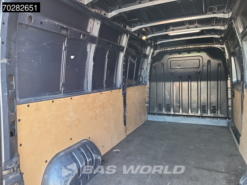 Renault Master 135PK L3H2 LED Trekhaak Airco Cruise Parkeersensoren Euro6 L3 12m3 Airco Trekhaak Cruise control - Panel van: picture 5 Renault Master 135PK L3H2 LED Trekhaak Airco Cruise Parkeersensoren Euro6 L3 12m3 Airco Trekhaak Cruise control - Panel van: picture 5